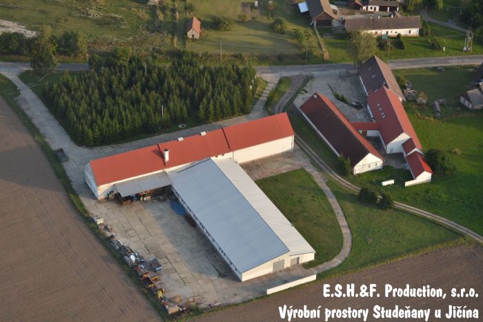 Firma z letadla firma_letadlo_web_2014.jpg